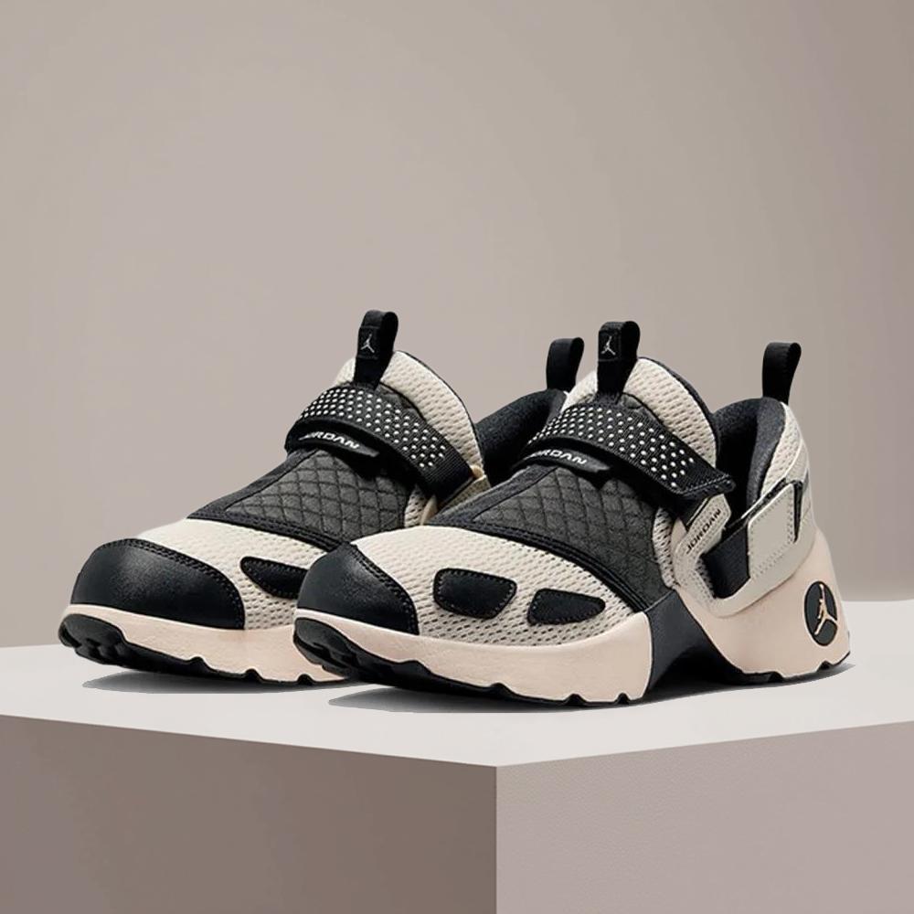 Women Shoes Running Nike - Nike TRUNNER LX: scarpe da corsa