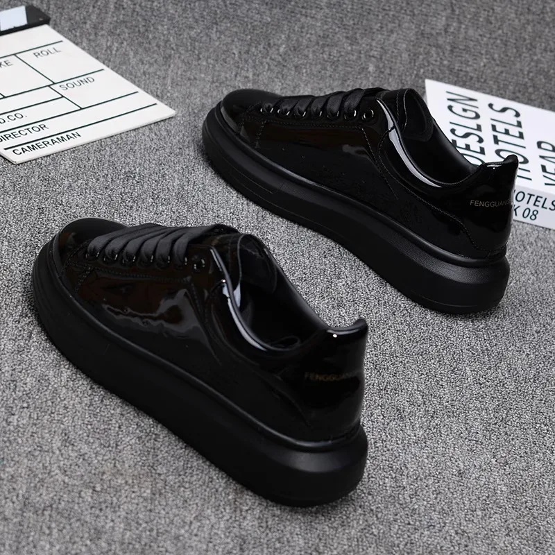 Scarpe Casual Bianche Laccate  - Women Shoes Tennis recensione e prezzo