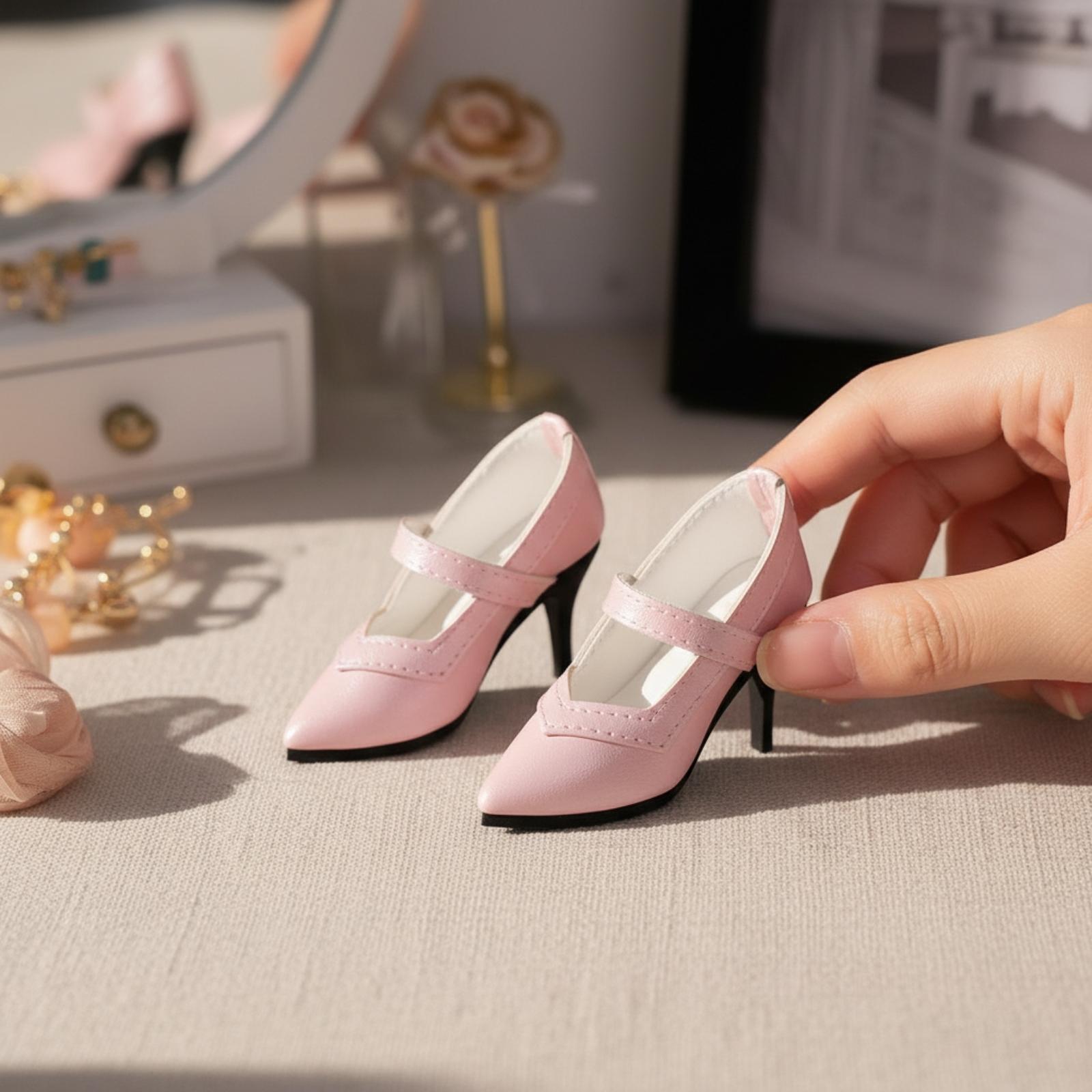 Tacchi per bambole in miniatur - Court Heel Pointed recensione e prezzo