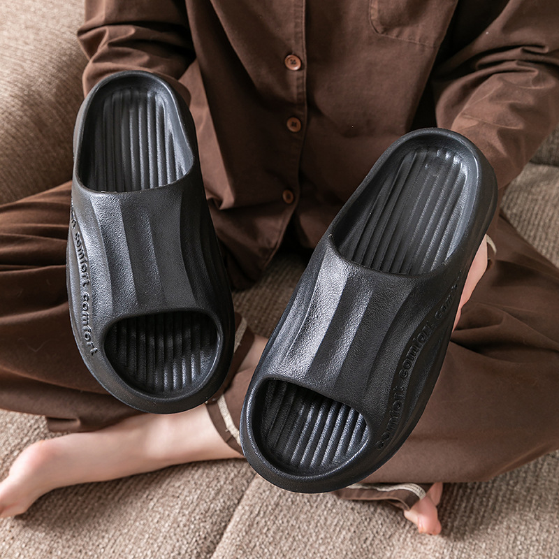 Ciabatte Estive in EVA per Uom - Mule Slip On recensione e prezzo