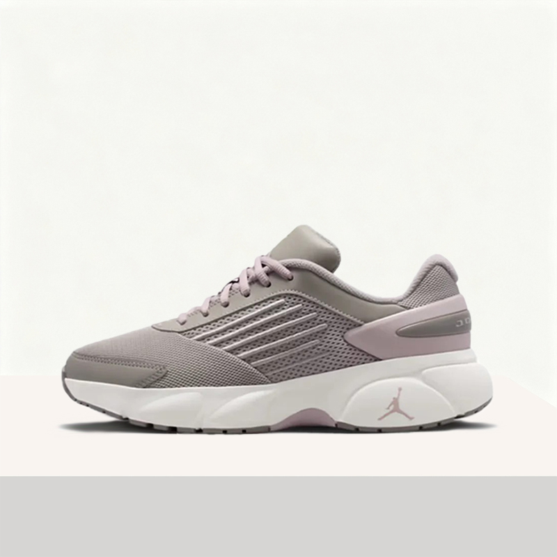 Nike Jordan TRUNNER FLOW: Scar - Women'S Shoes Nike Jordan recensione e prezzo